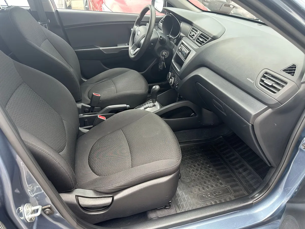 Kia Rio 1.6 AT (123 л.с.)