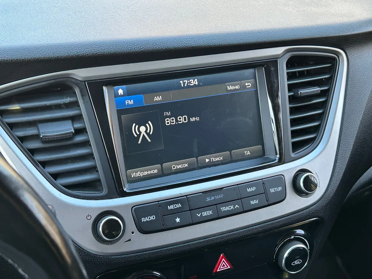 Hyundai Solaris 1.6 AT (123 л.с.)