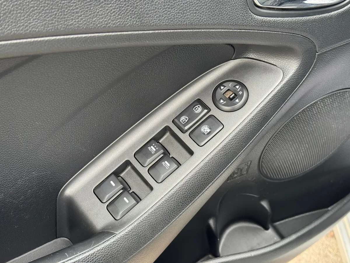 Kia Cerato 1.6 AT (130 л.с.)