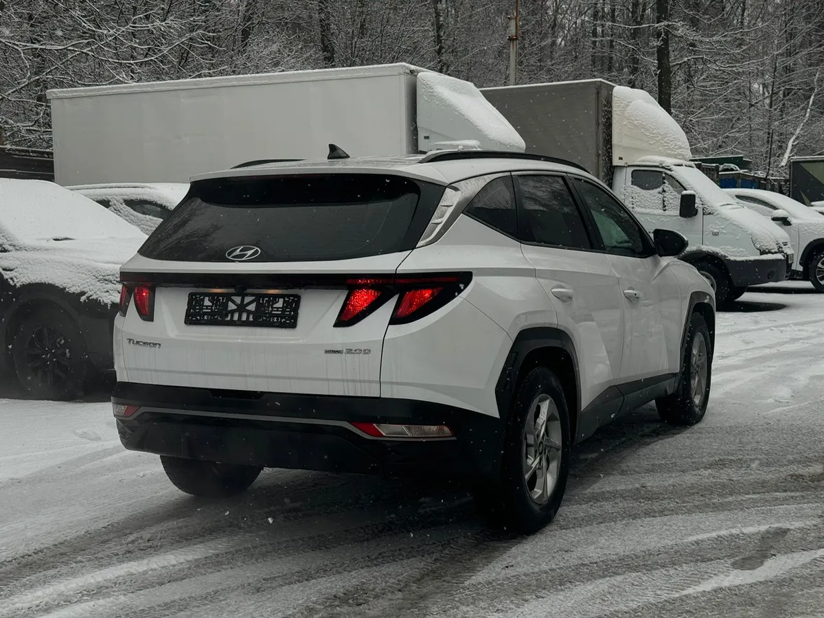 Hyundai Tucson 2.0 AT 4WD (186 л.с.)