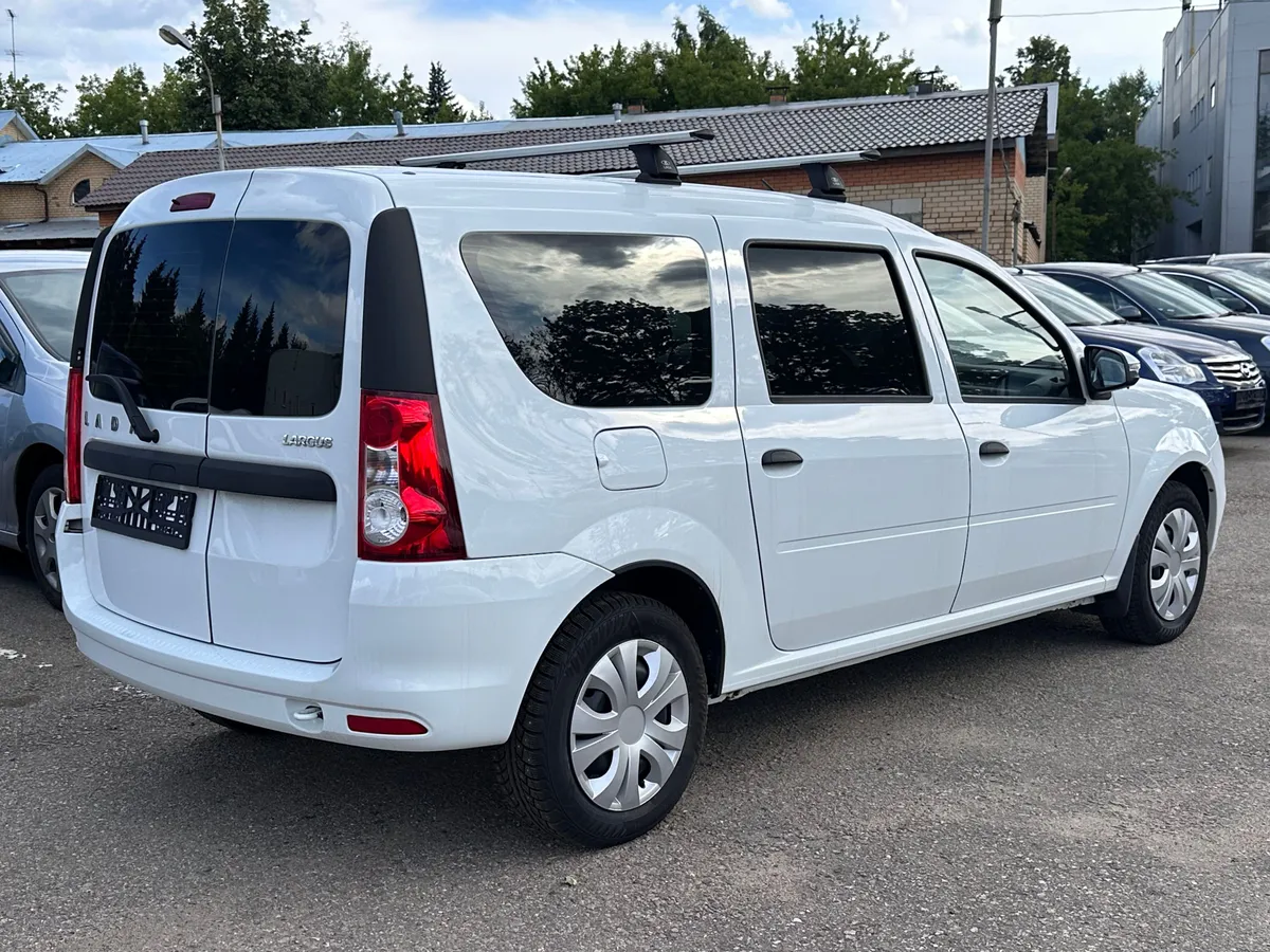 ВАЗ (Lada) Largus 1.6 MT (106 л.с.)