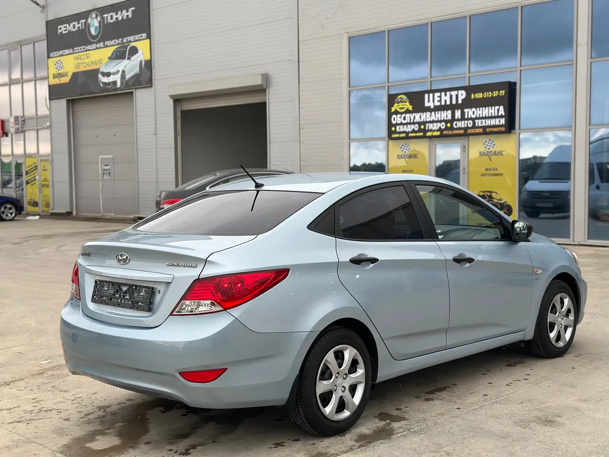 Hyundai Solaris 1.6 MT (123 л.с.)