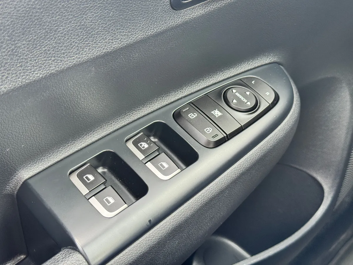 Kia Rio 1.6 AT (123 л.с.)