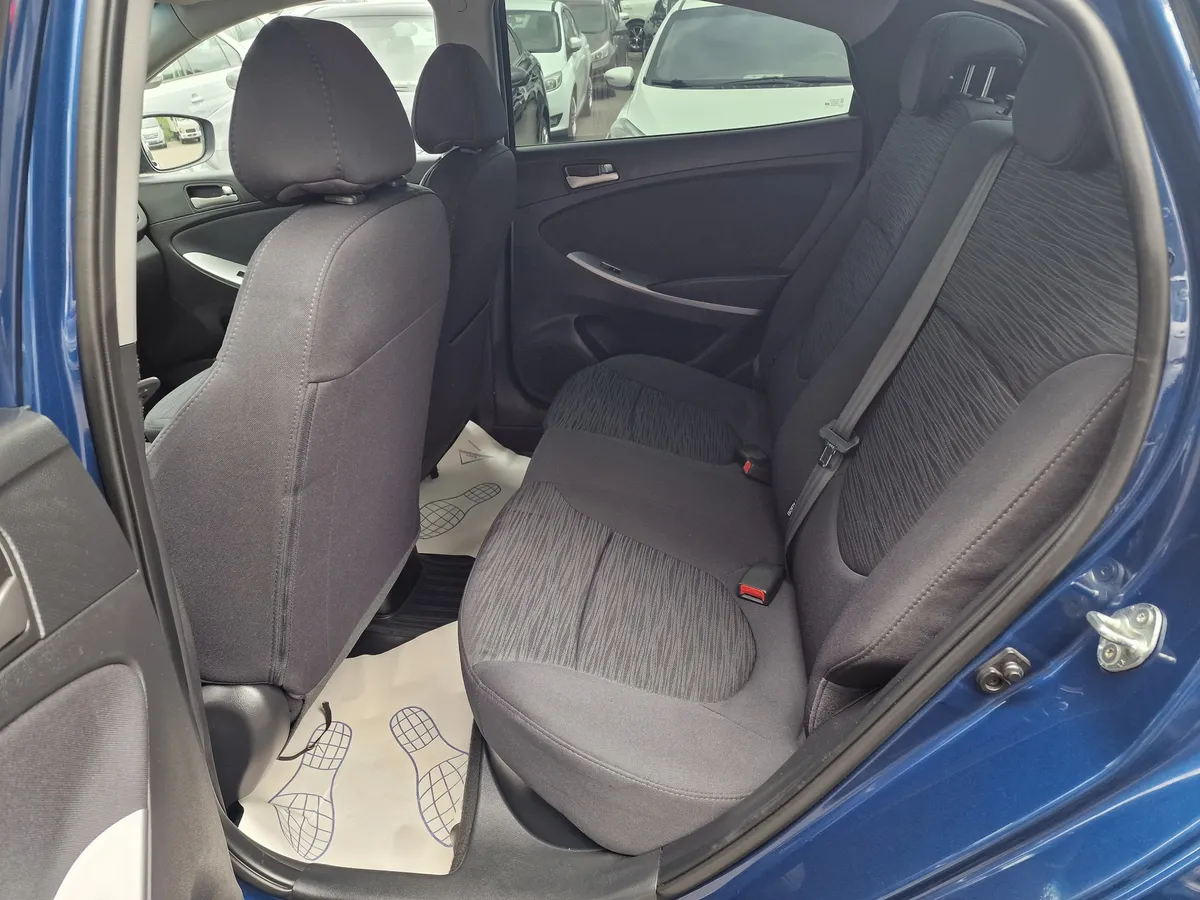 Hyundai Solaris 1.6 AT (123 л.с.)