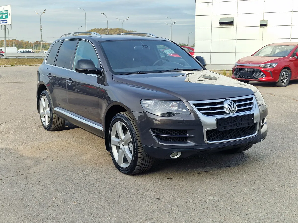 картинка Volkswagen Touareg 3.0 AT (240 л.с.) от galaxy-auto