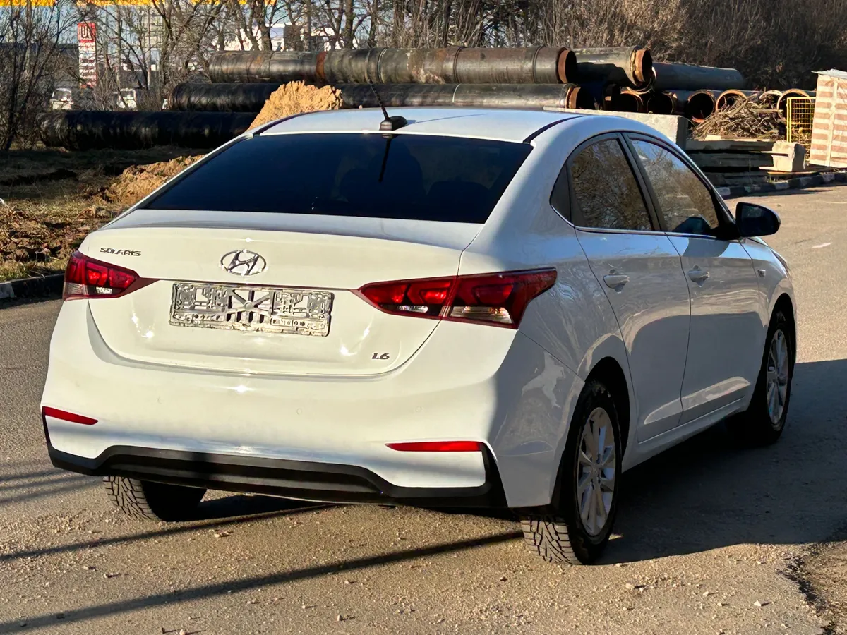 Hyundai Solaris 1.6 AT (123 л.с.)
