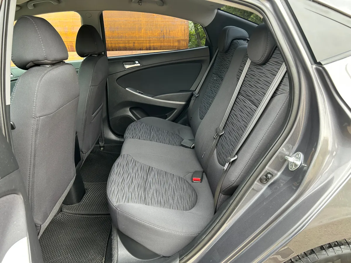 Hyundai Solaris 1.6 AT (123 л.с.)