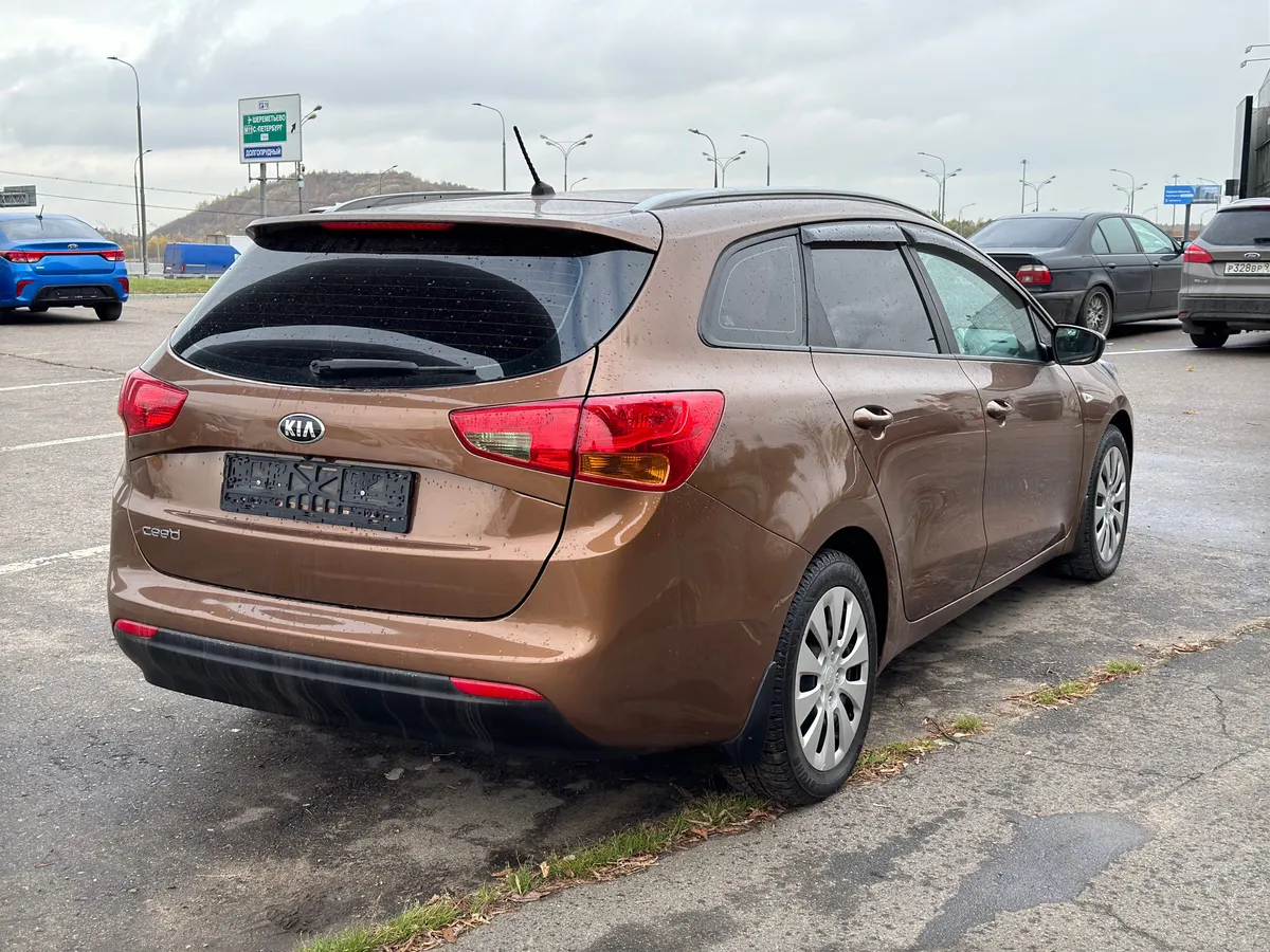 Kia Ceed 1.6 AT (130 л.с.)