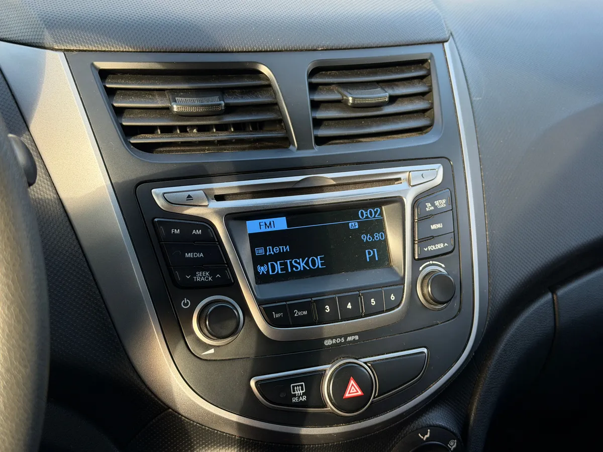Hyundai Solaris 1.4 MT (107 л.с.)