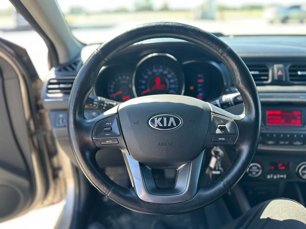 Kia Rio 1.6 MT (123 л.с.)