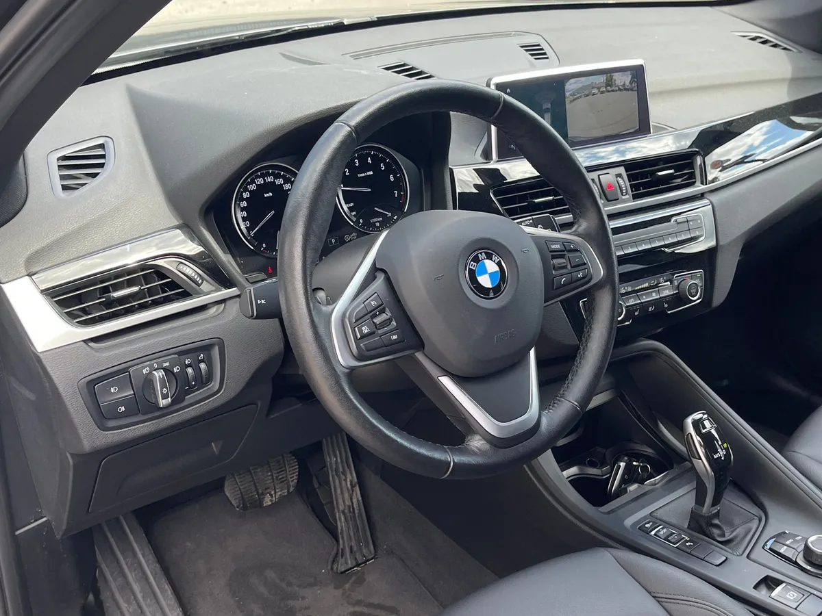 BMW X1 1.5 (140 л.с.) АКПП, передний, двигатель sDrive 18i AT