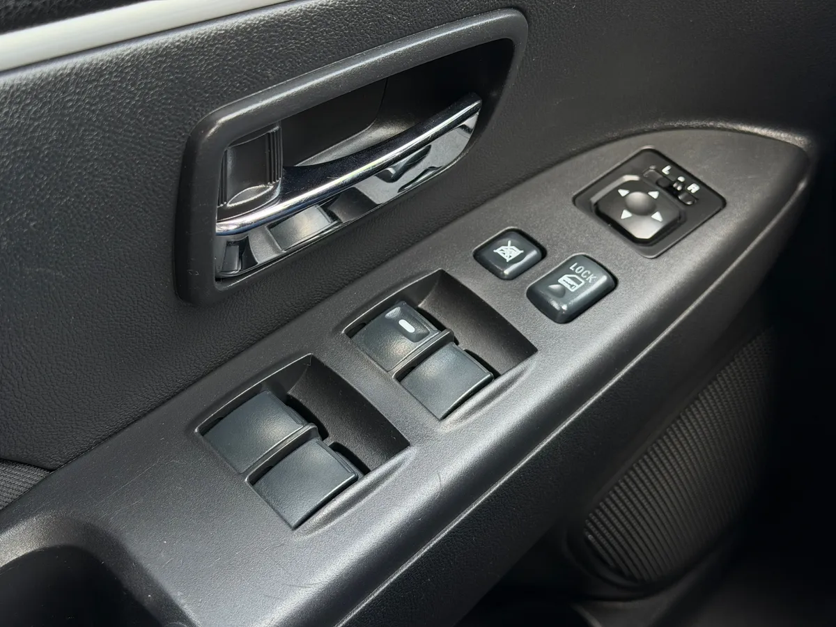 Mitsubishi ASX 1.8 CVT (140 л.с.)
