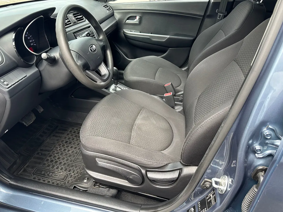 Kia Rio 1.6 AT (123 л.с.)