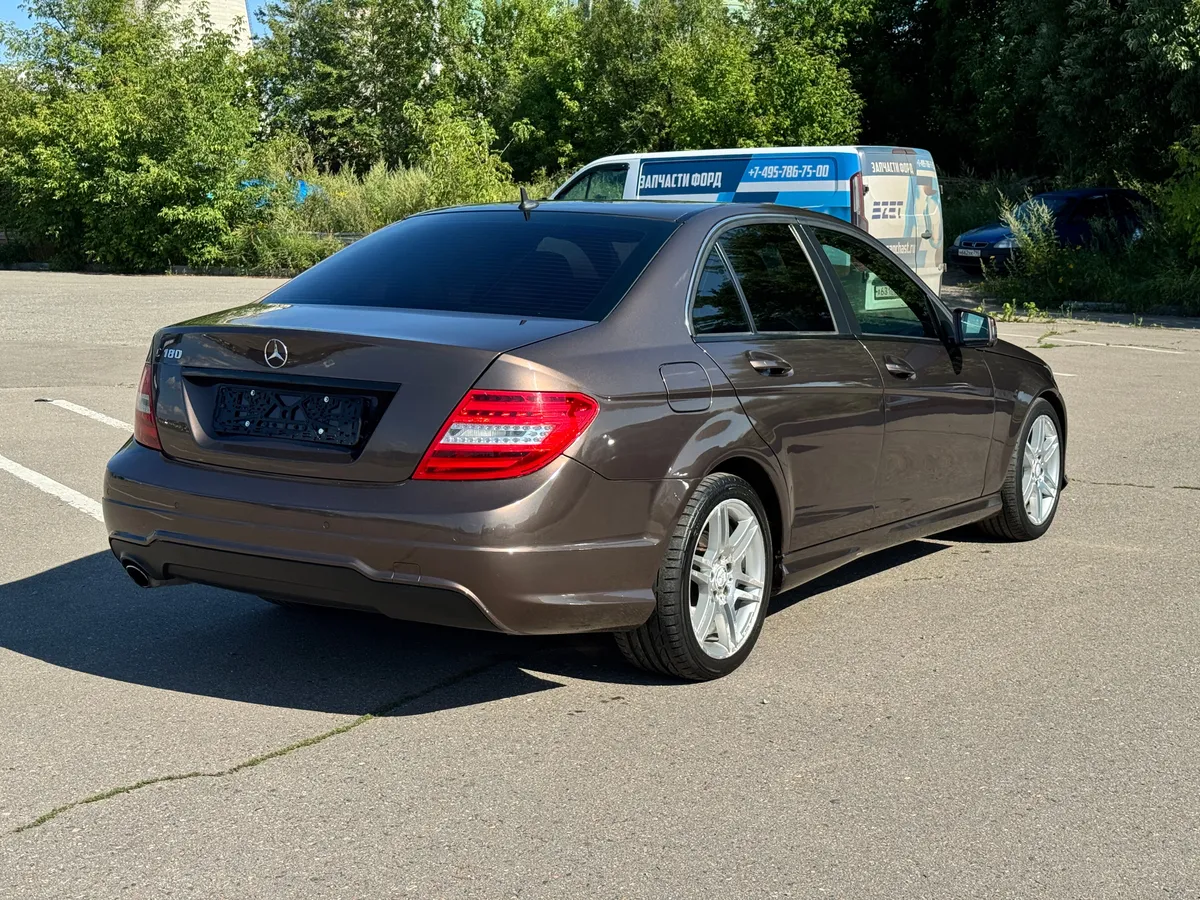 Mercedes-Benz C-Класс 1.6 AT (156 л.с.)