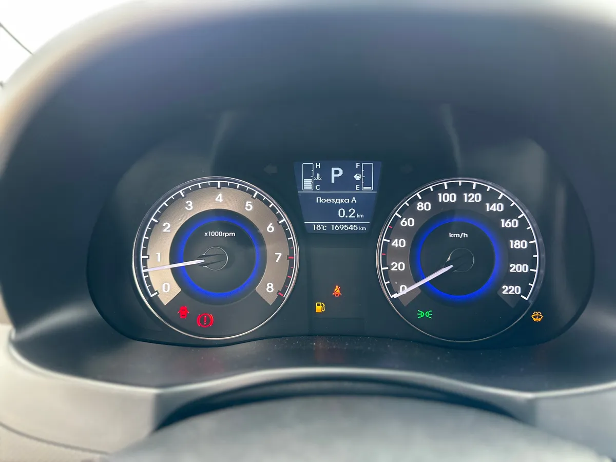 Hyundai Solaris 1.6 AT (123 л.с.)