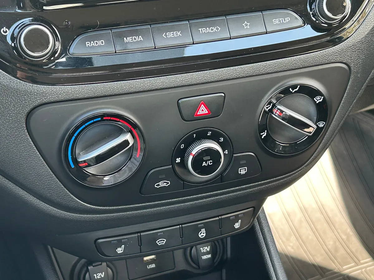 Hyundai Solaris 1.6 AT (123 л.с.)