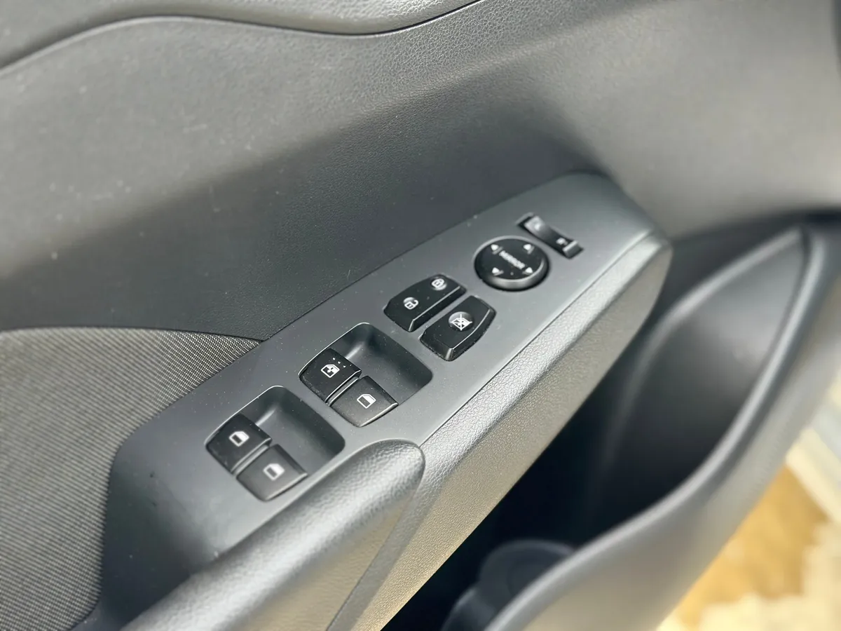 Hyundai Solaris 1.6 AT (123 л.с.)