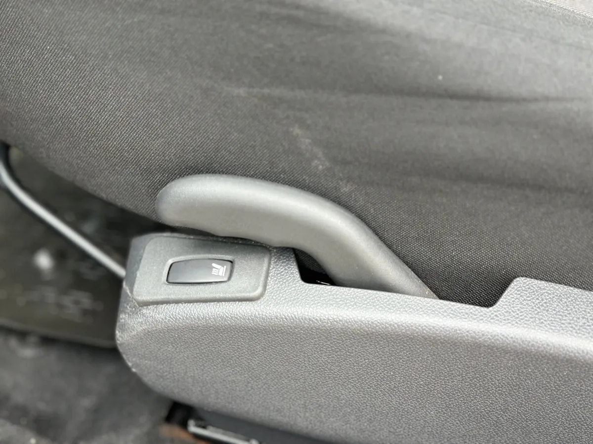 Nissan Almera 1.6 MT (102 л.с.), 2018 — фото 15