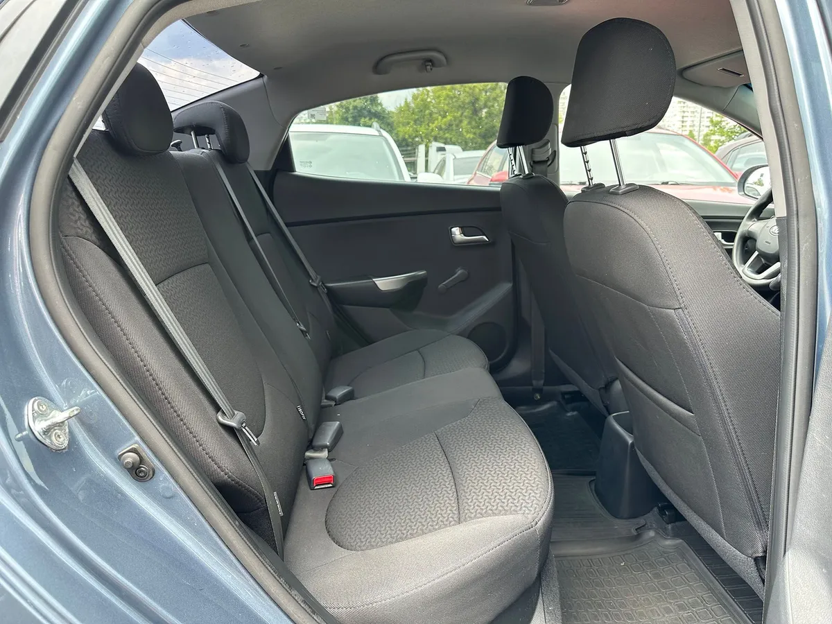 Kia Rio 1.6 AT (123 л.с.)
