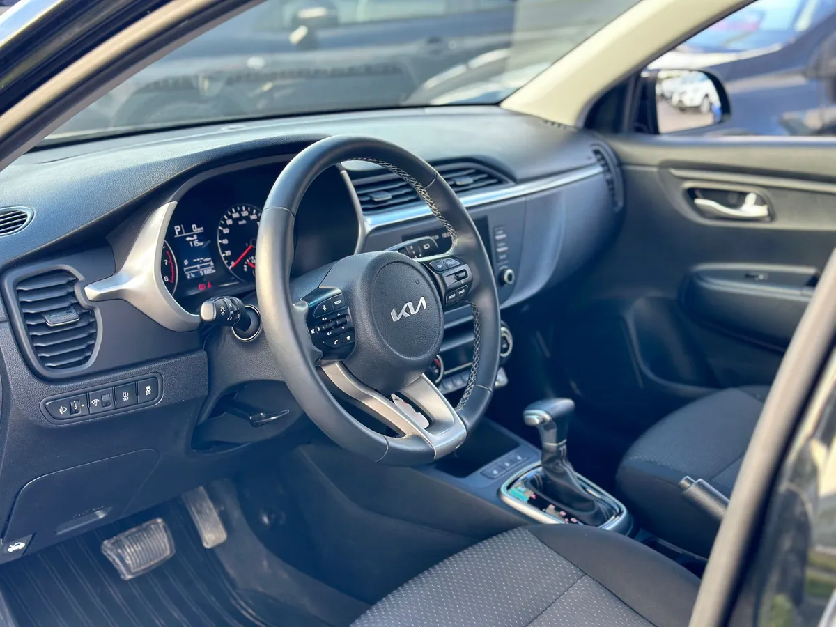 Kia Rio 1.6 AT (123 л.с.)