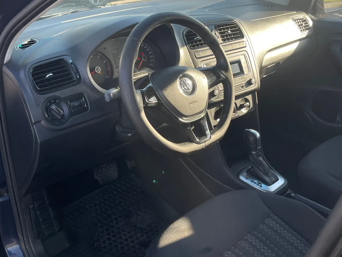 Volkswagen Polo 1.6 MPI AT (110 л.с.), 2016 — фото 6