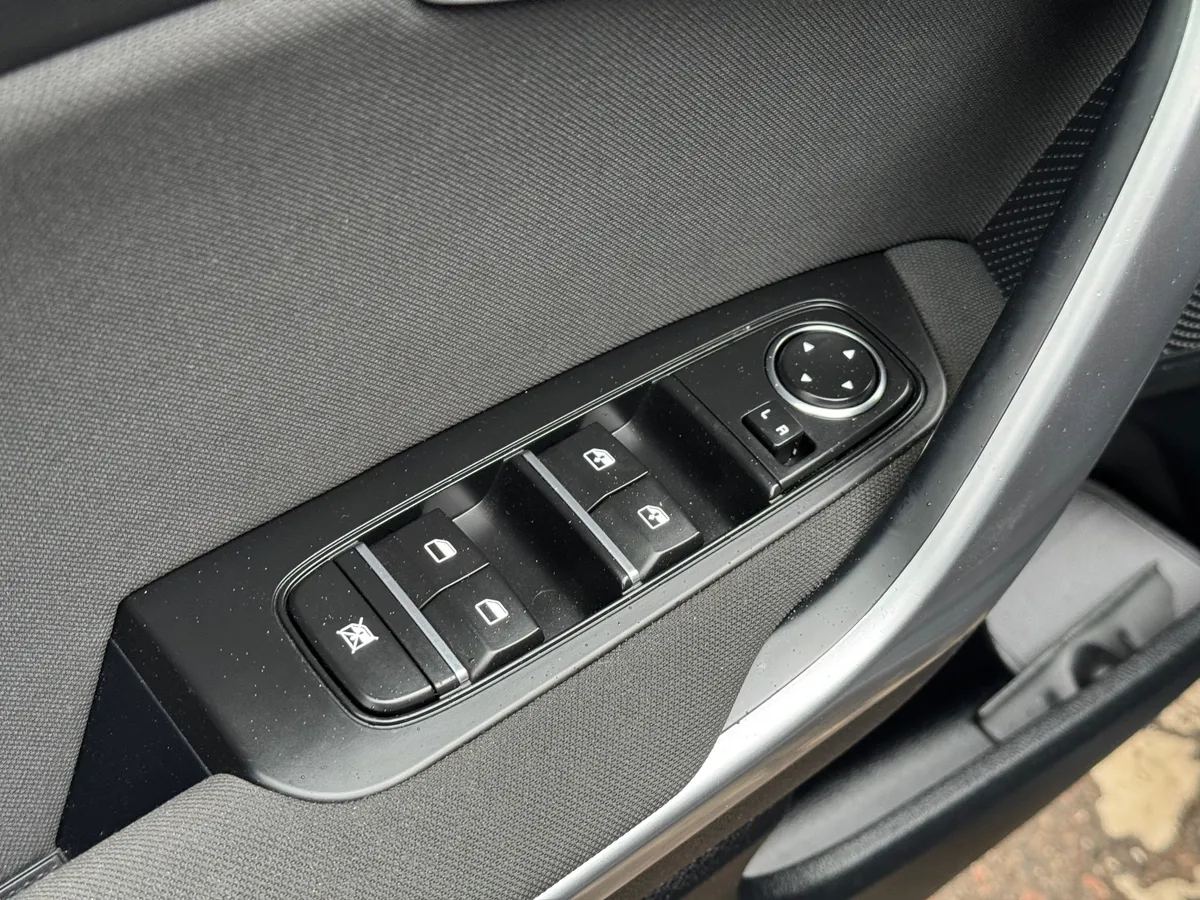 Kia Ceed 1.6 AT (128 л.с.)