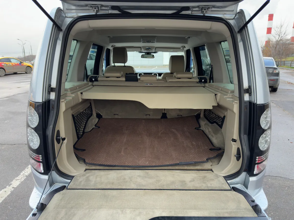 Land Rover Discovery 3.0 TDV6 AT 4WD (211 л.с.)