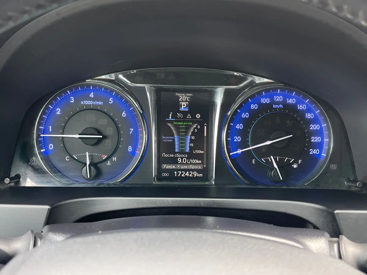 Toyota Camry 2.5 AT (181 л.с.), 2016 — фото 6