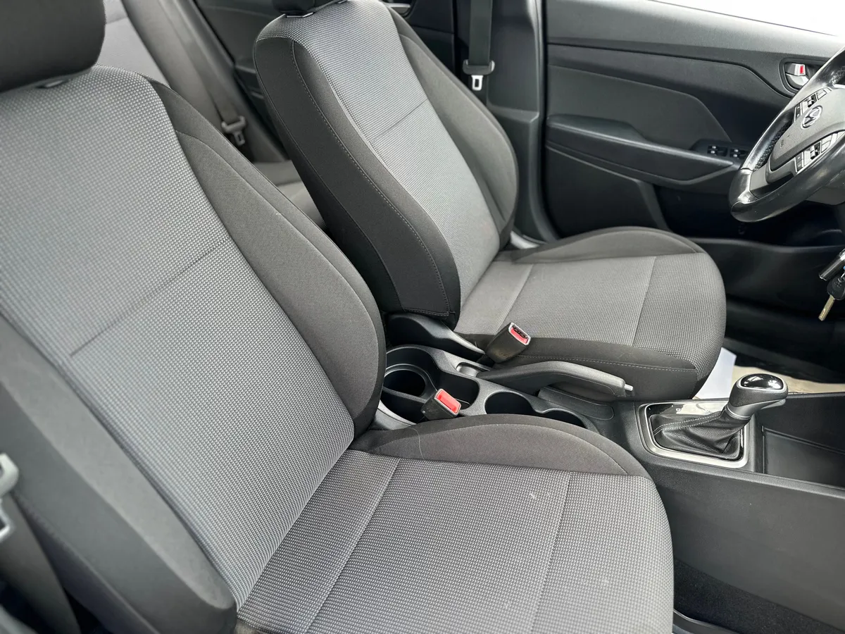 Hyundai Solaris 1.6 AT (123 л.с.)