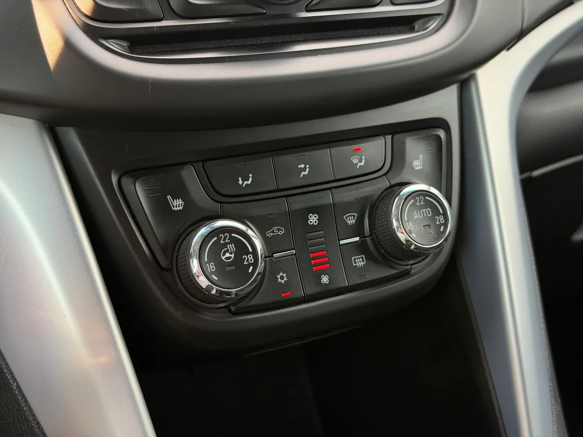 Opel Zafira 1.4 Turbo AT (140 л.с.), 2013 — фото 9