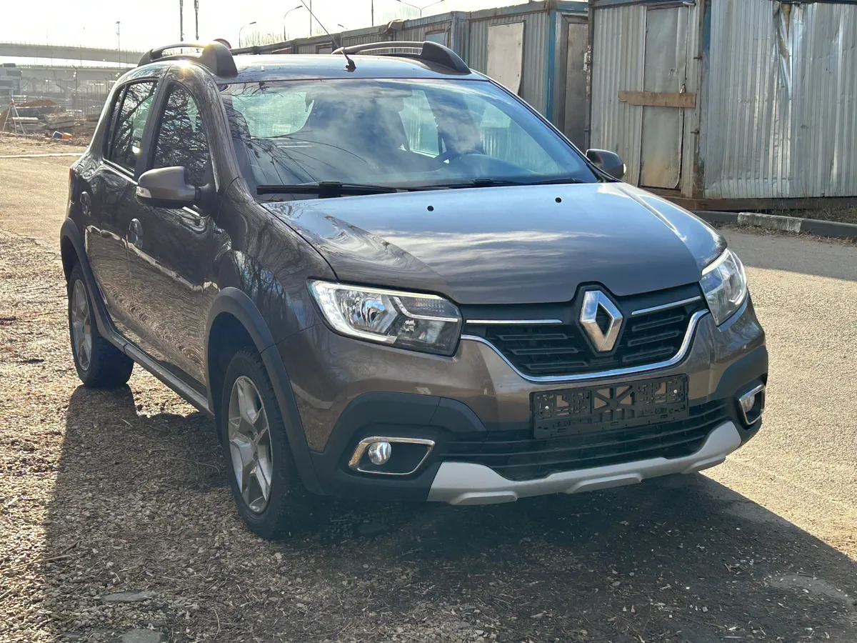 картинка Renault Sandero 1.6 MT (113 л.с.) от galaxy-auto