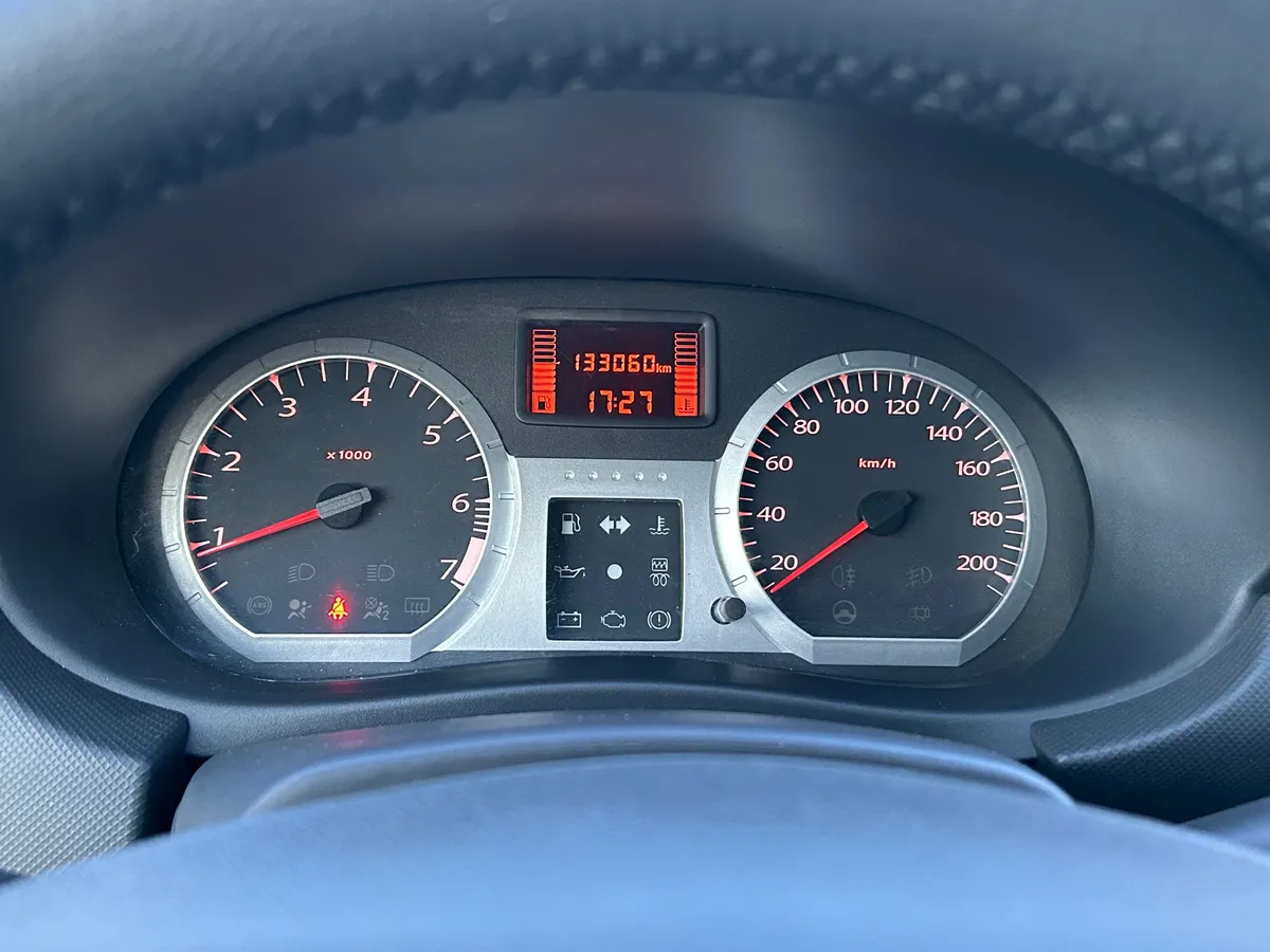 ВАЗ (Lada) Largus 1.6 MT 16 кл (5 мест) (106 л.с.)