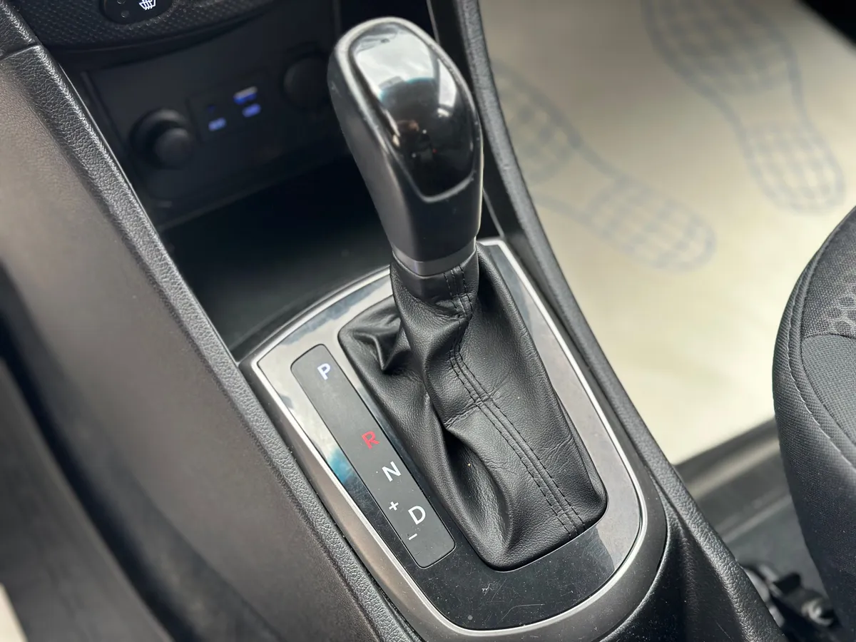 Hyundai Solaris 1.6 AT (123 л.с.)