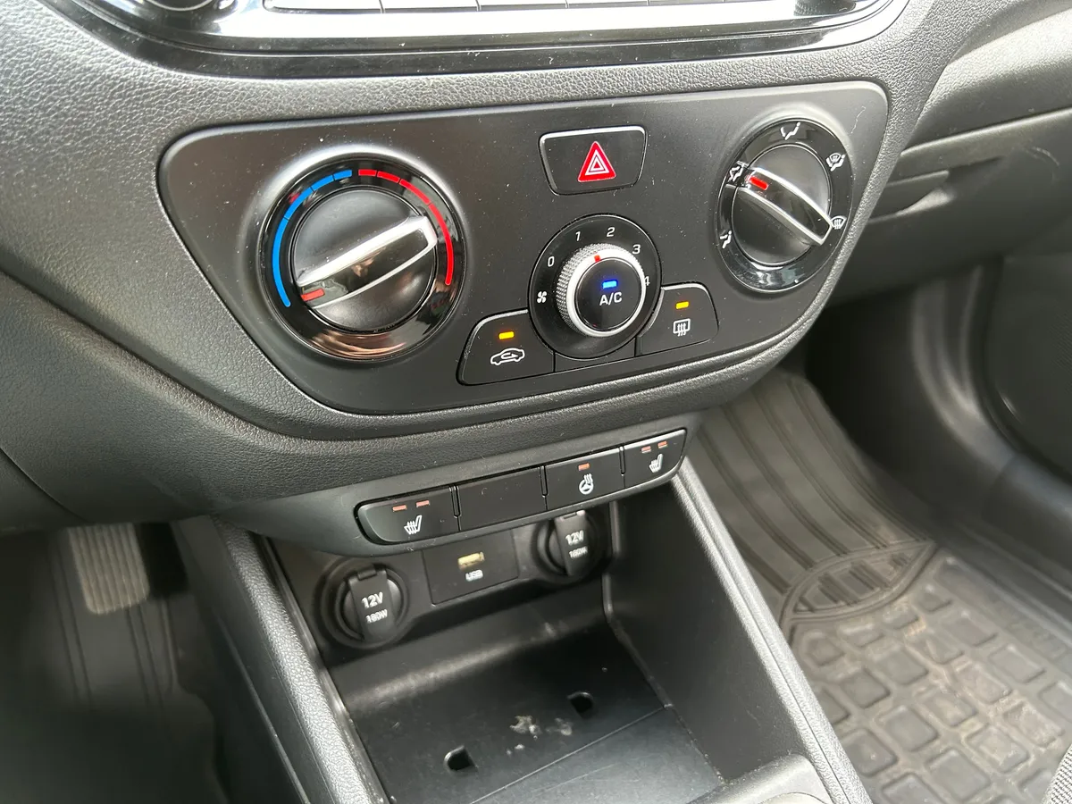 Hyundai Solaris 1.6 AT (123 л.с.)