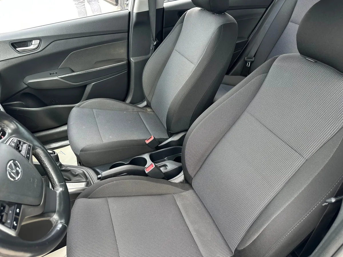 Hyundai Solaris 1.6 AT (123 л.с.)