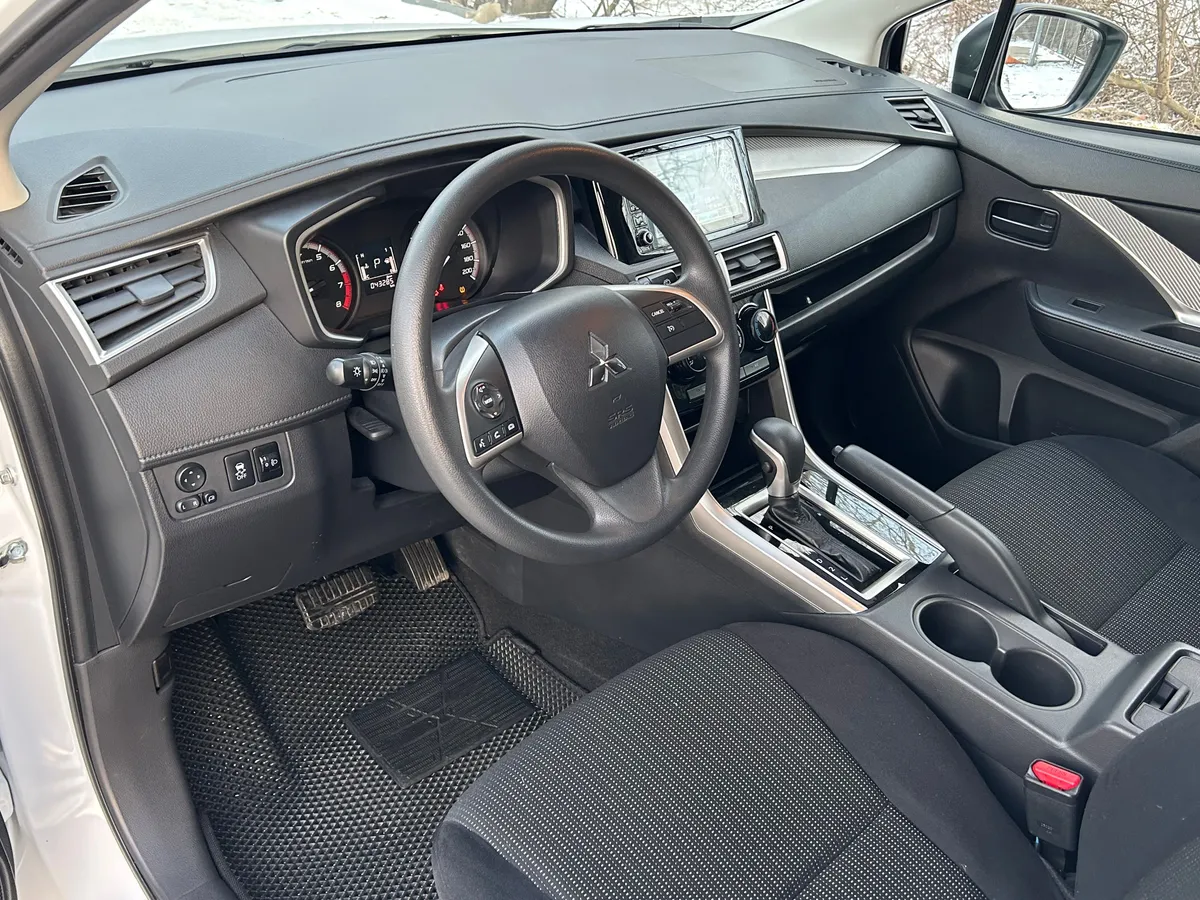 Mitsubishi XPANDER 1.5 AT (104 л.с.)