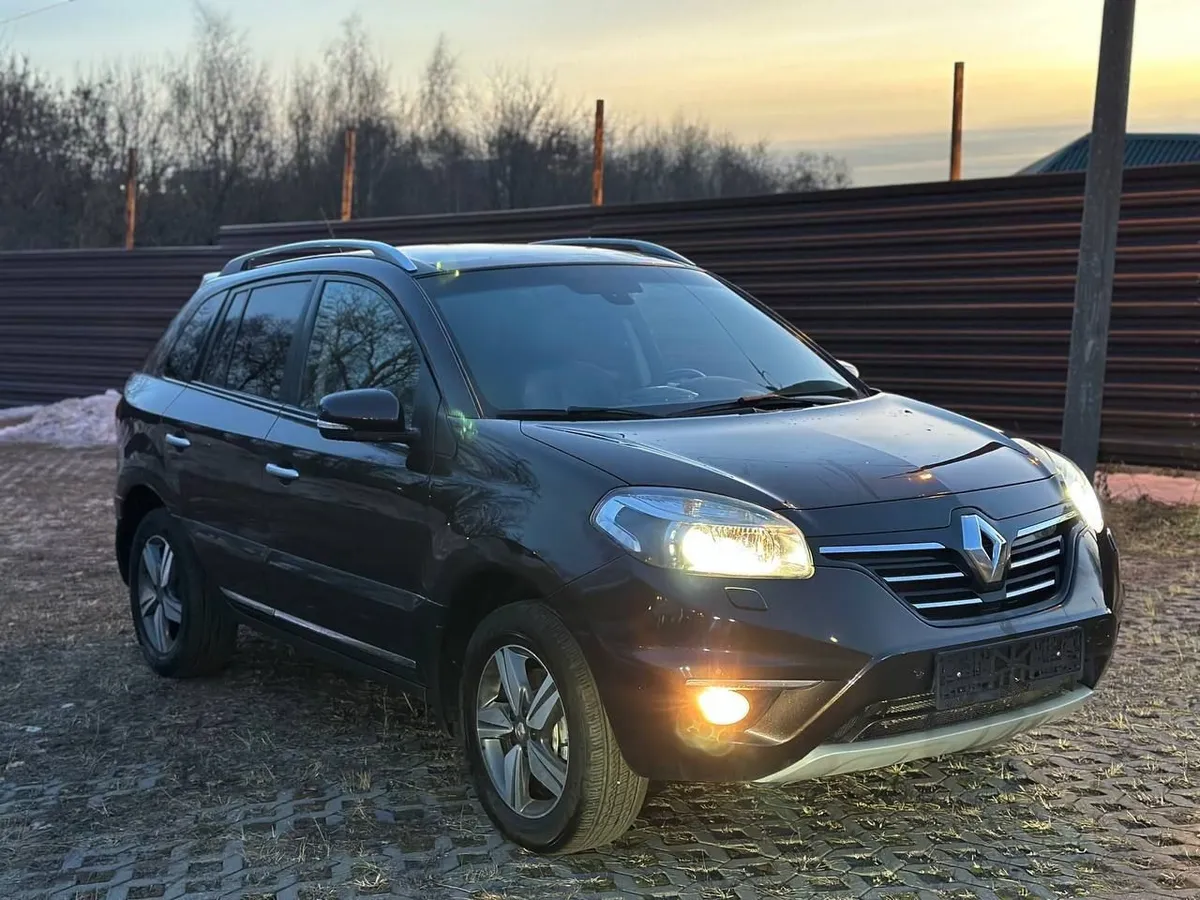 картинка Renault Koleos 2.5 CVT 4x4 (171 л.с.) от galaxy-auto