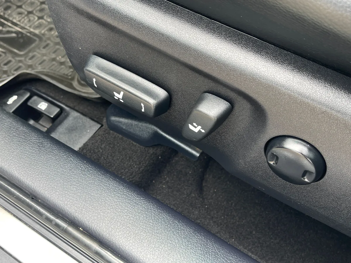 Toyota Camry 2.5 AT (181 л.с.), 2016 — фото 9