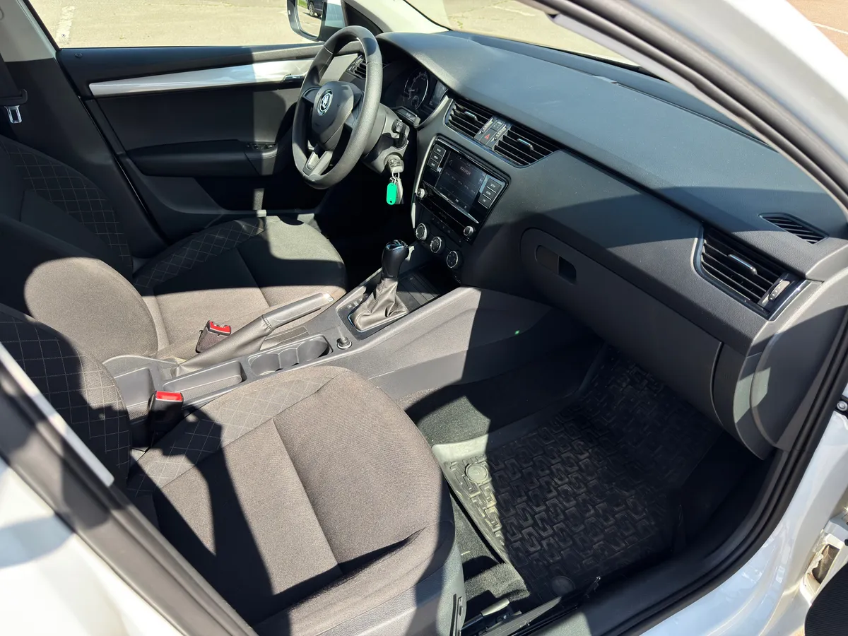 Skoda Octavia 1.6 AT (110 л.с.)