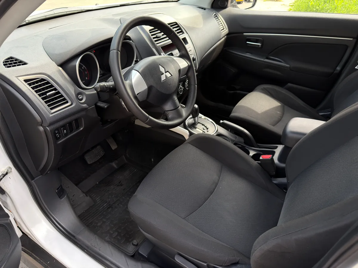 Mitsubishi ASX 1.8 CVT (140 л.с.)