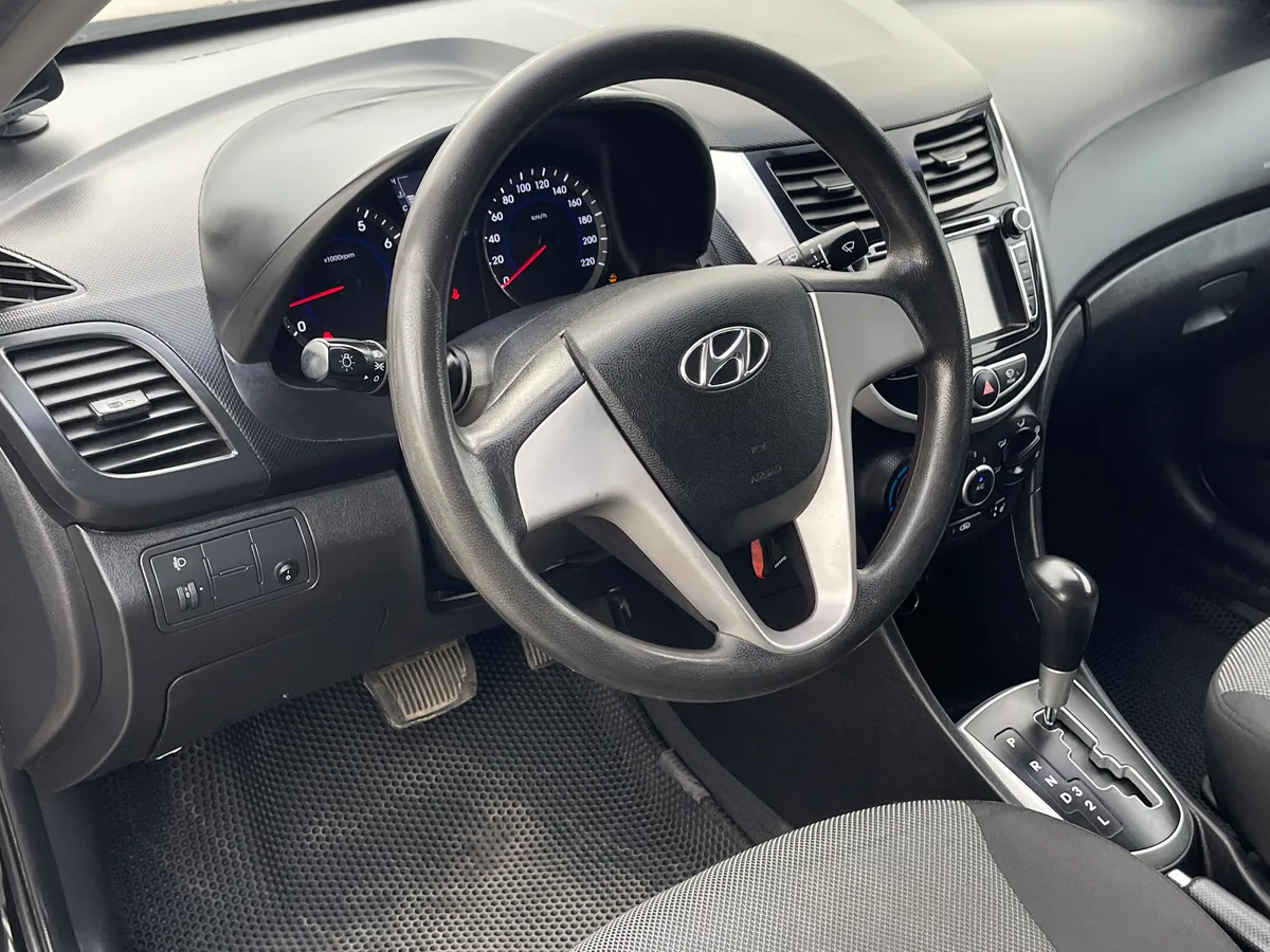 Hyundai Solaris 1.6 AT (123 л.с.), 2014 — фото 6