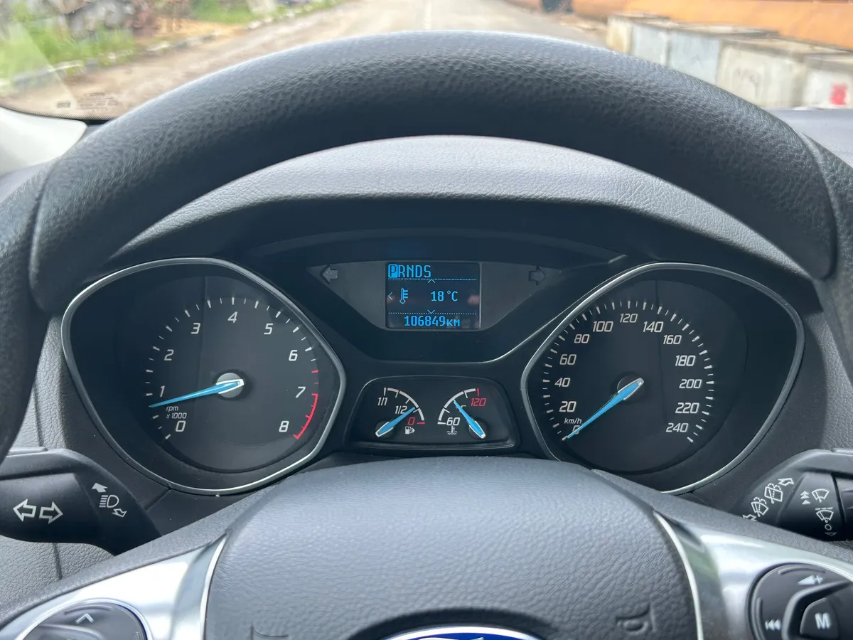 Ford Focus 1.6 PowerShift (125 л.с.), 2014 — фото 6