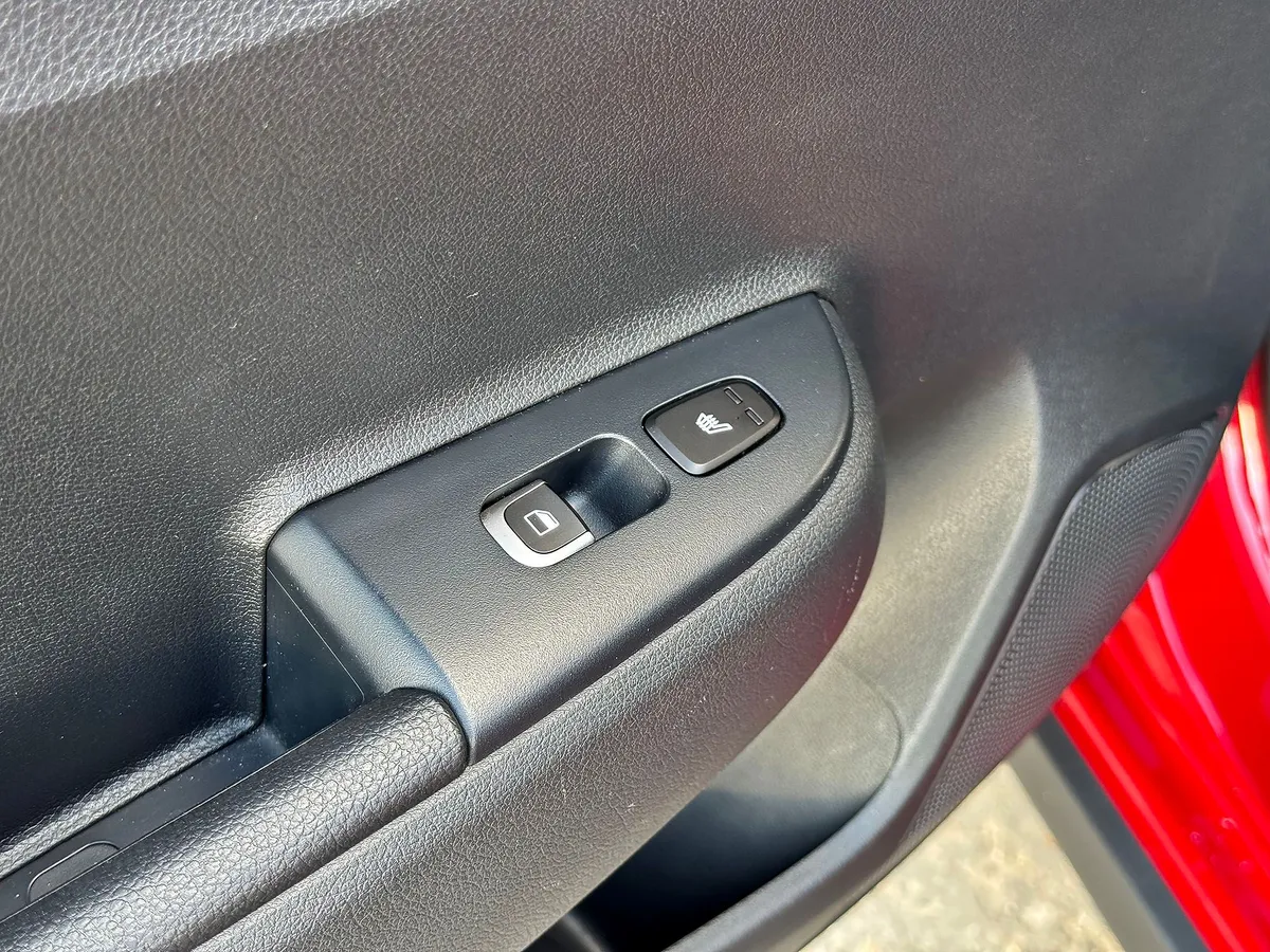 Kia Rio 1.6 AT (123 л.с.)