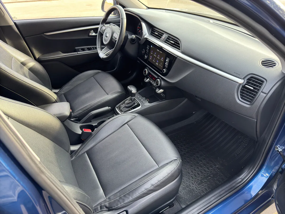Kia Rio 1.6 AT (123 л.с.)