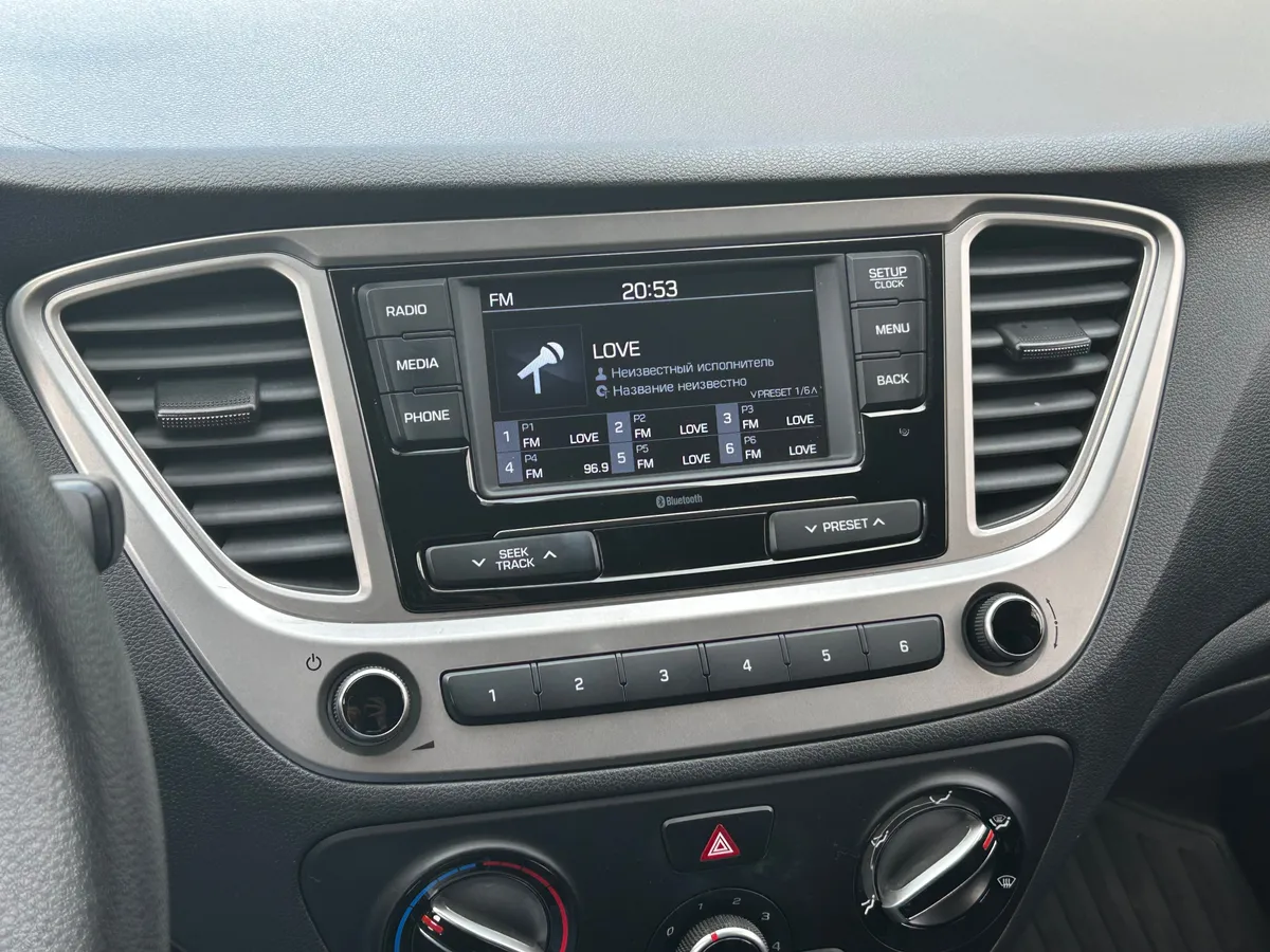 Hyundai Solaris 1.6 AT (123 л.с.)