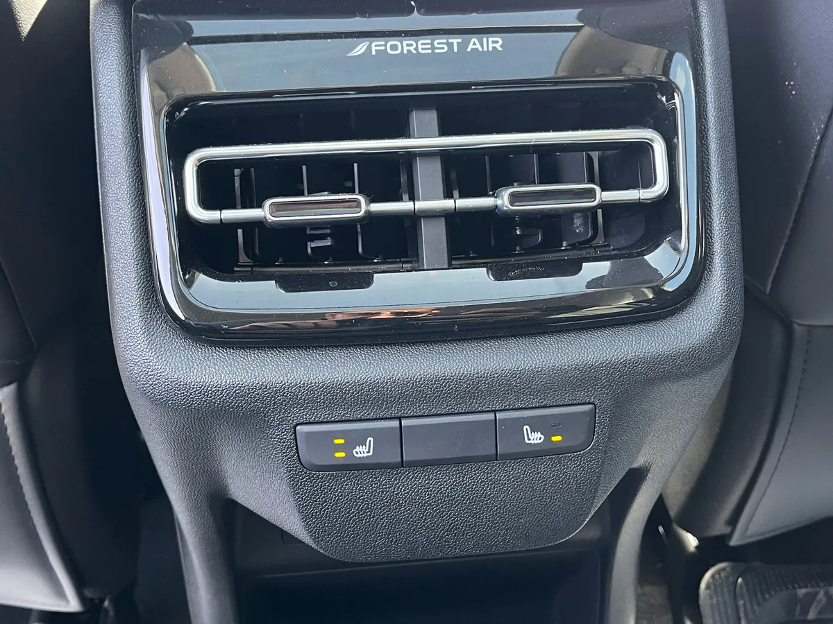 Changan UNI-K 2.0 AT 4WD (226 л.с.)