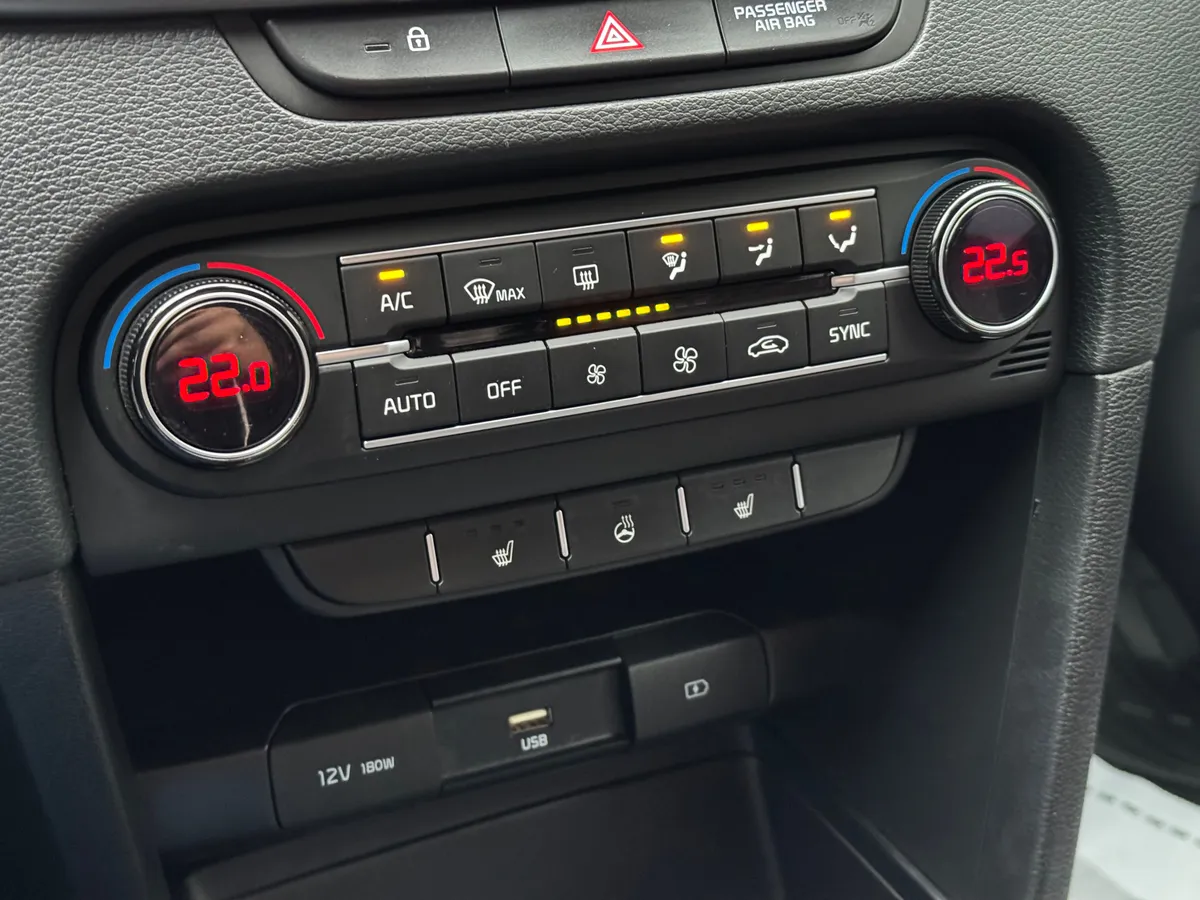Kia Ceed 1.6 AT (128 л.с.)