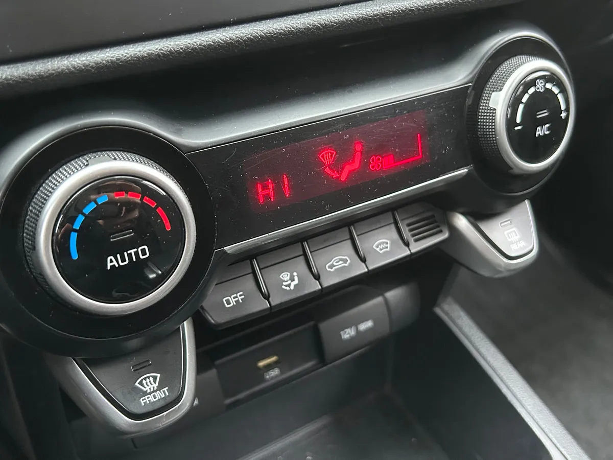 Kia Rio 1.6 AT (123 л.с.)