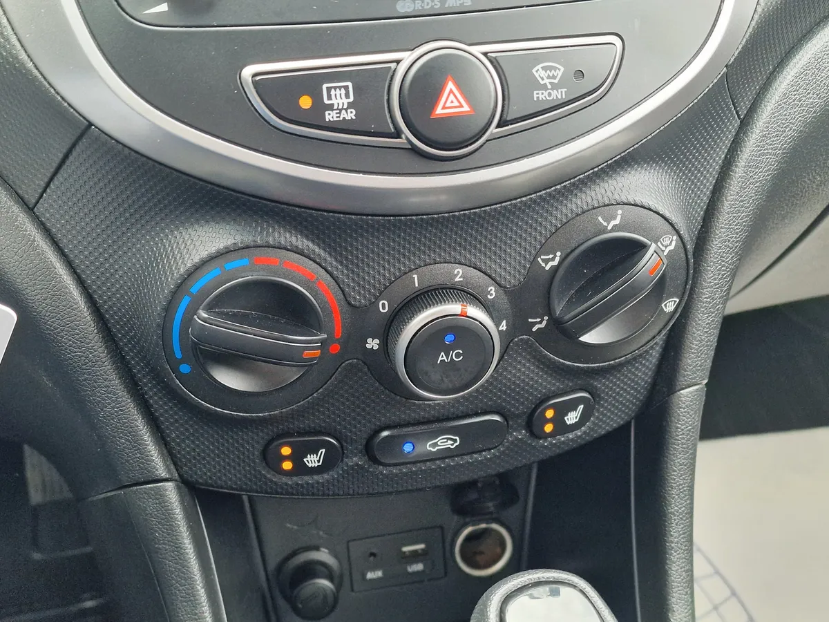 Hyundai Solaris 1.6 AT (123 л.с.)