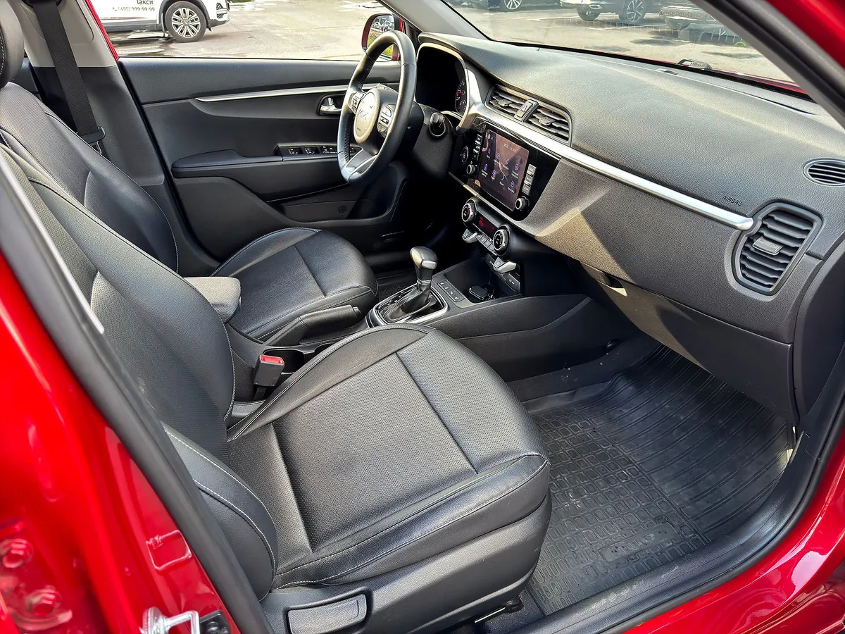 Kia Rio 1.6 AT (123 л.с.)